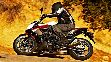 2010 Kawasaki Z1000 Review