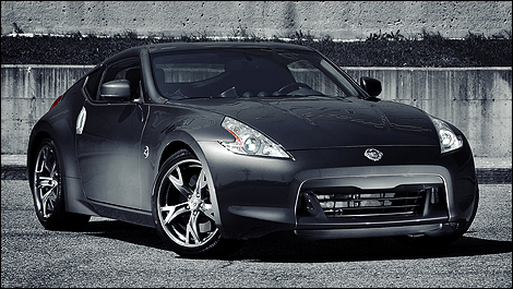 Nissan 370z 40th anniversary review #7