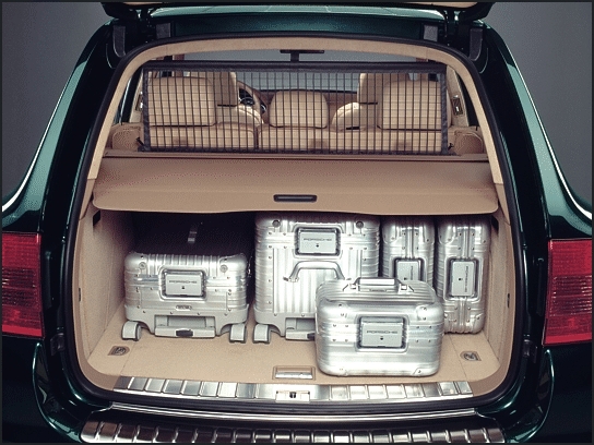 2004 Porsche Cayenne storage (Photo: Porsche)