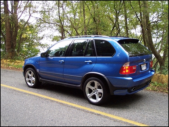 2003 BMW X5 4.6iS (Photo: Trevor Hofmann, Canadian Auto Press)