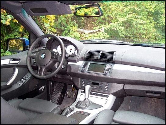 2003 BMW X5 4.6iS (Photo: Trevor Hofmann, Canadian Auto Press)