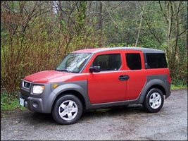 2003 Honda Element (Photo: Trevor Hofmann, Canadian Auto Press)