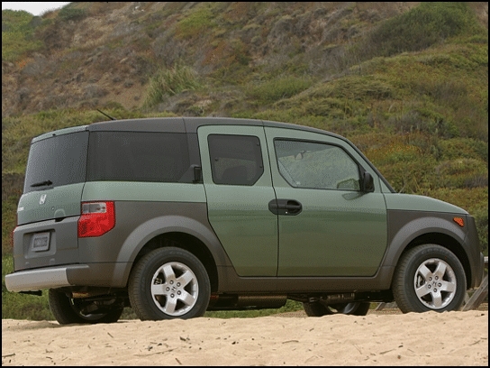 2003 Honda Element in Galapagos Green Metallic (Photo: Honda)