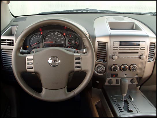 Nissan Titan 2004