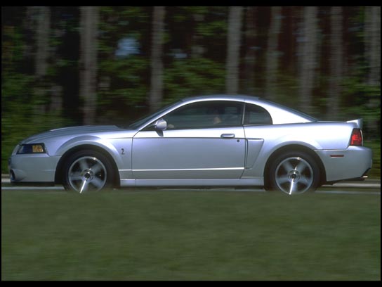 Ford Mustang SVT 2003