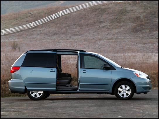 Toyota Sienna 2004