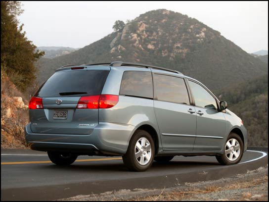 Toyota Sienna 2004